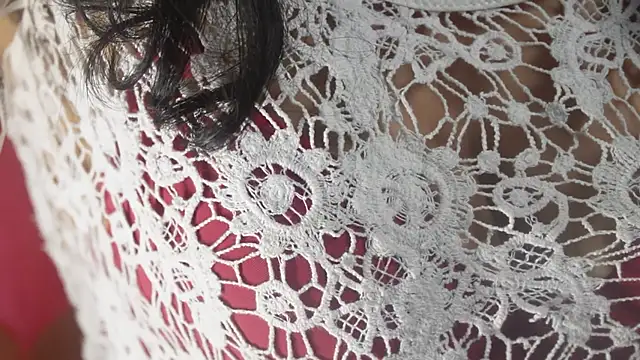 -AyeshaSinghania- online show from 10.18.25