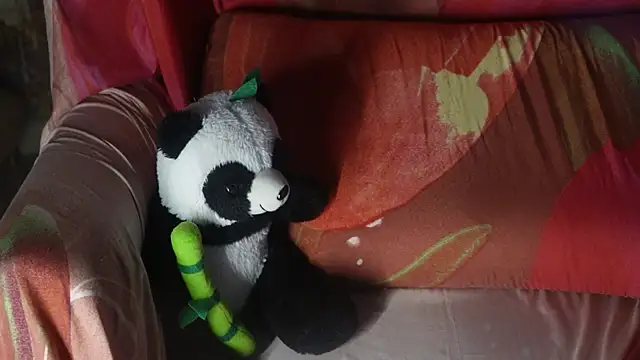 -AyeshaSinghania- online show from 10.27.25