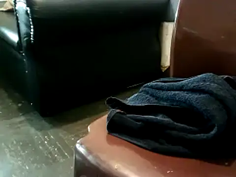 Snapshot of Yardie_bone chatting on 01.16.25 Yardie bone online show from 01.16.25