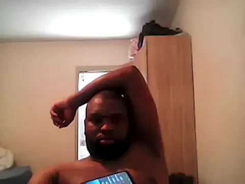 Snapshot of Yardie_bone chatting on 02.04.25 Yardie bone online show from 02.04.25