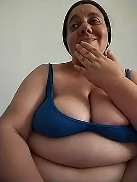 BustyBabyOfficial online show from 10.01.25