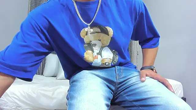 Thiagogomez online show from 03.21.25