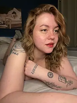 VictoriaLaFleur online show from 12.25.24