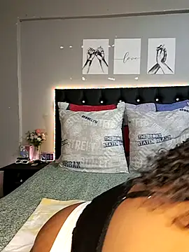 Toya P online show from 02.13.25