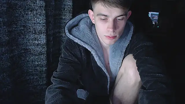 Student Oliver online show from 10.28.25