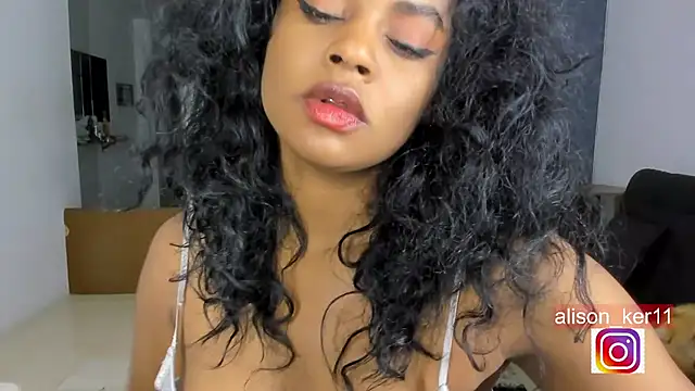 alison-ker3 online show from 12.19.24