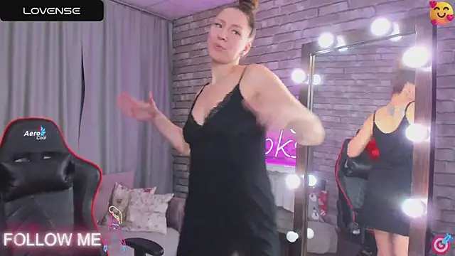 SarahCoksss online show from 03.02.25