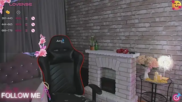 SarahCoksss online show from 10.08.25