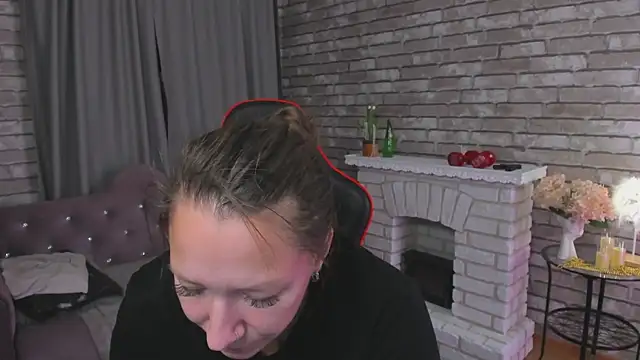 SarahCoksss online show from 10.22.25