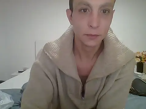 Snapshot of xxxlecram chatting on 02.16.26 xxxlecram online show from 02.16.26