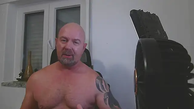 Snapshot of ManlyPrisonGuy chatting on 07.02.26 ManlyPrisonGuy online show from 07.02.26
