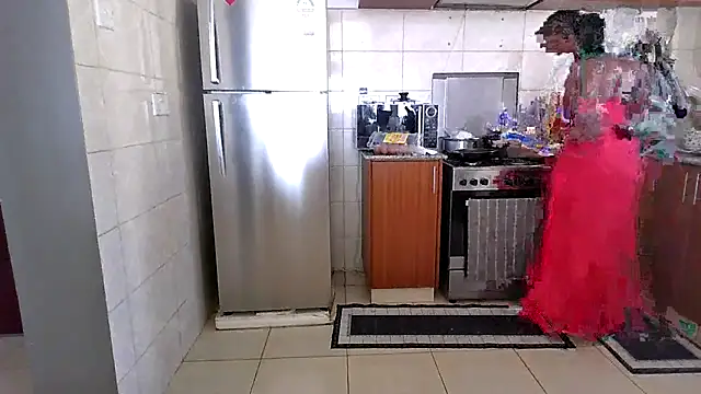 Snapshot of CurvyGlass chatting on 02.01.26 CurvyGlass online show from 02.01.26