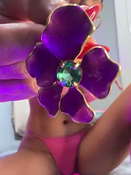 Mau White online show from 01.09.25