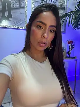 Mau White online show from 04.04.26