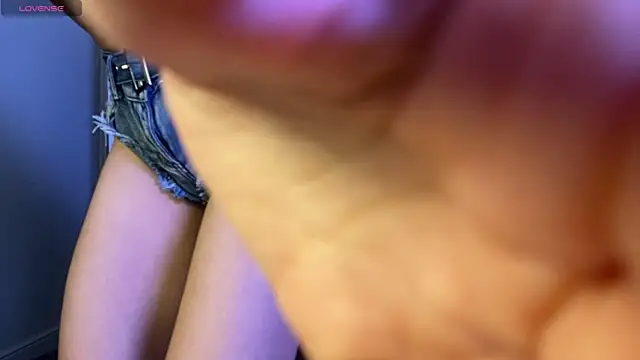 viviann evans online show from 12.02.25