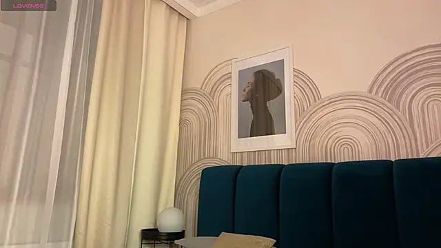 viviann evans online show from 02.10.26