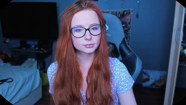 KlementinaBbG online show from 02.27.25