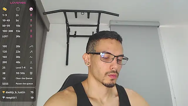 russthiago online show from 12.02.24