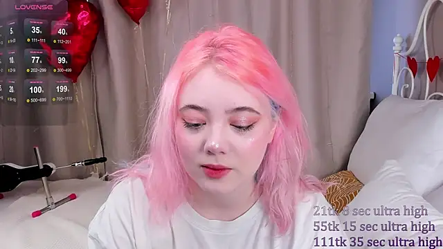   KawaiiYuki   online show from 02.13.25