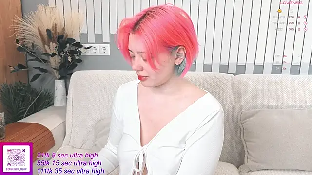   KawaiiYuki   online show from 11.30.25