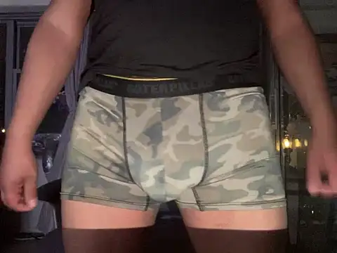 Snapshot of ThickDick_Daddy chatting on 03.27.26 ThickDick Daddy online show from 03.27.26