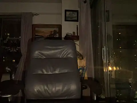 Snapshot of ThickDick_Daddy chatting on 03.28.26 ThickDick Daddy online show from 03.28.26