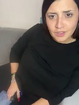 Snapshot of Novababy18 chatting on 01.01.25 Novababy18 online show from 01.01.25