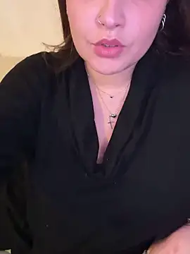 Snapshot of Novababy18 chatting on 02.06.25 Novababy18 online show from 02.06.25