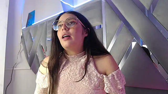 Paola Lyon  online show from 02.15.25