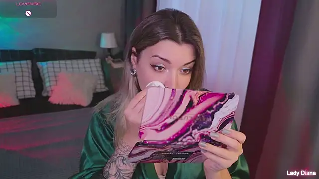 LancasterLady online show from 11.23.25