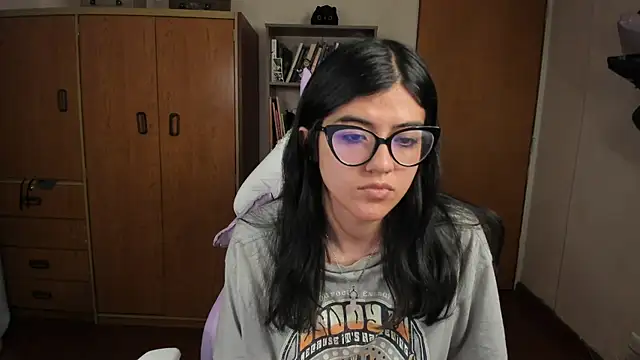 valerie  skyy online show from 01.17.25