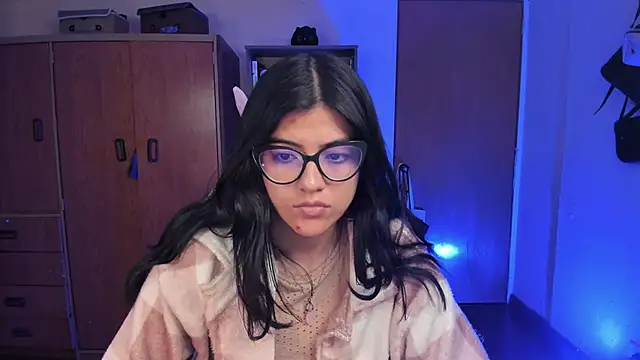 valerie  skyy online show from 01.24.25