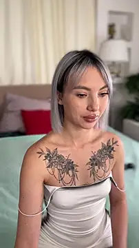 MiaMinx online show from 11.10.25