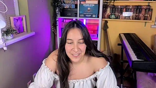 LelianaHazel online show from 11.27.25