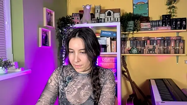 LelianaHazel online show from 01.13.26