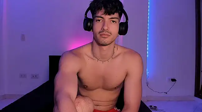 Snapshot of magnusifrit chatting on 12.04.24 magnusifrit online show from 12.04.24