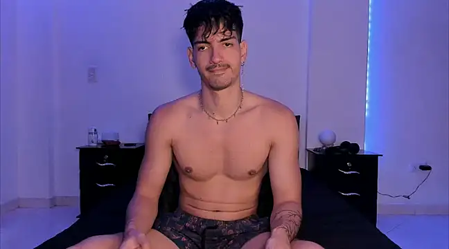 Snapshot of magnusifrit chatting on 12.10.24 magnusifrit online show from 12.10.24