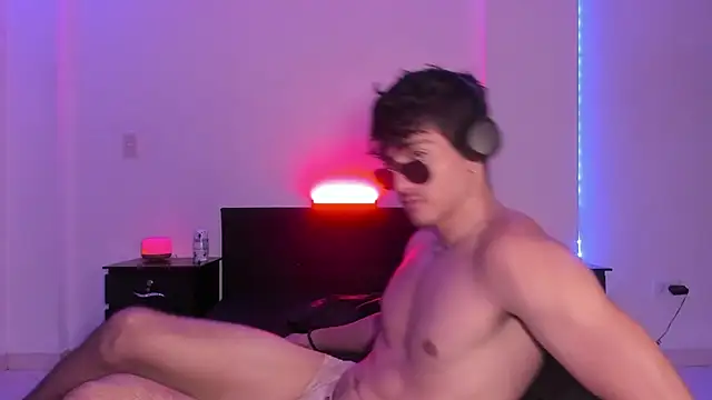 Snapshot of magnusifrit chatting on 01.18.25 magnusifrit online show from 01.18.25