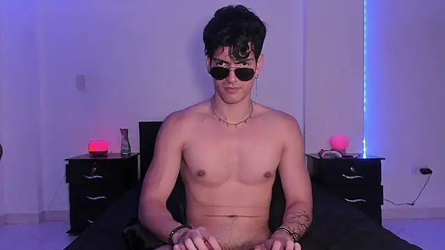 Snapshot of magnusifrit chatting on 01.19.25 magnusifrit online show from 01.19.25