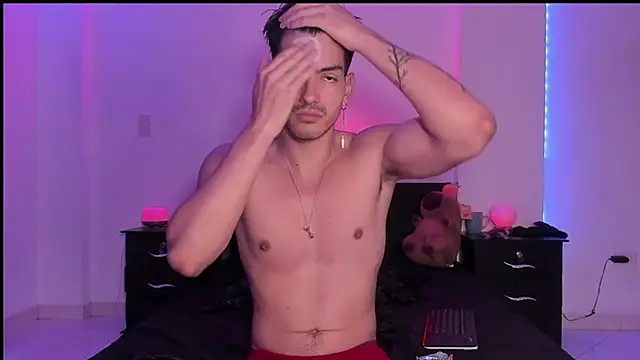 Snapshot of magnusifrit chatting on 02.05.25 magnusifrit online show from 02.05.25