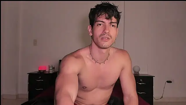 Snapshot of magnusifrit chatting on 03.10.25 magnusifrit online show from 03.10.25