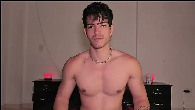 Snapshot of magnusifrit chatting on 03.15.25 magnusifrit online show from 03.15.25