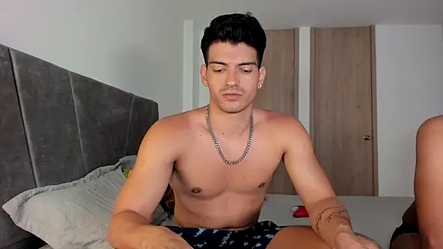 Snapshot of magnusifrit chatting on 09.15.25 magnusifrit online show from 09.15.25