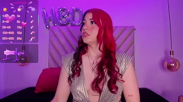 EmmaSwift  online show from 09.10.25