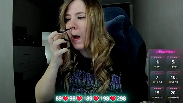 Olivia Munk online show from 02.07.26