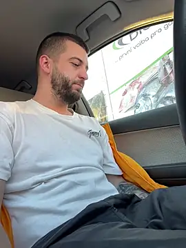 ElChapoGuzman95 online show from 02.19.25