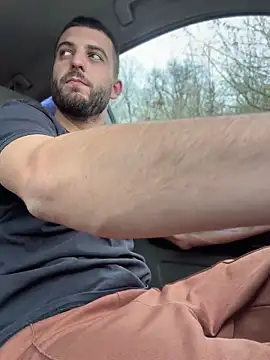 ElChapoGuzman95 online show from 04.09.26