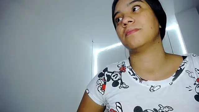 tiffany  pink online show from 02.26.25