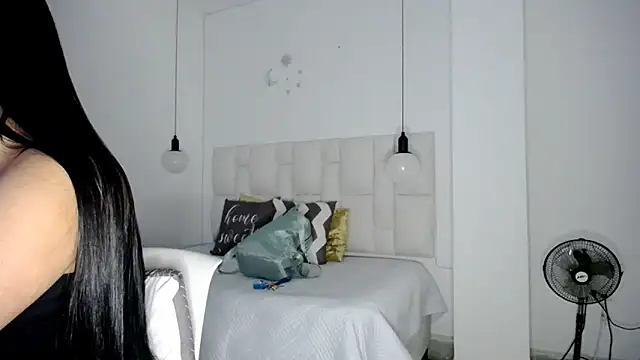 tiffany  pink online show from 09.14.25