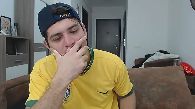 Snapshot of AndyFame chatting on 02.19.25 AndyFame online show from 02.19.25